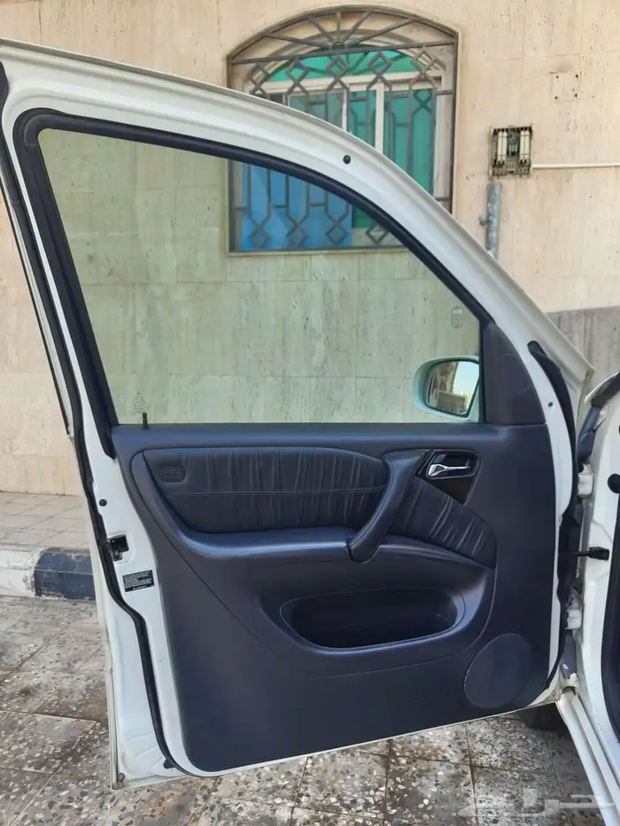 مرسيدس ML350 موديل 2005-نسخة خاصة-نظيفة مجددة ومفحوصة 15