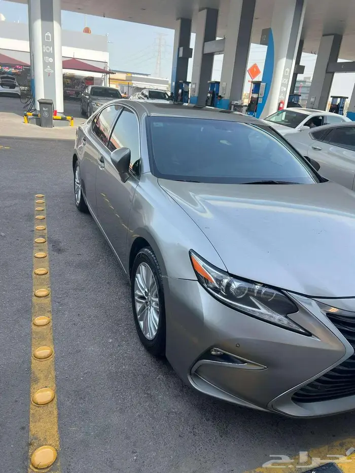 لكزس 2018 ES 250 BB فل كامل 4 سلندر للبيع 6