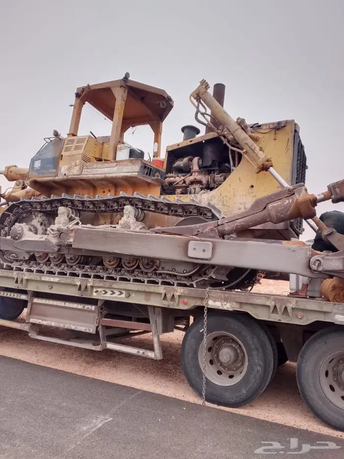 بلدوزر كوماتسو للايجار حجم155 0
