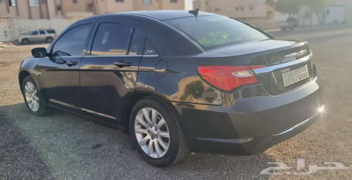 كريسلر C200 8