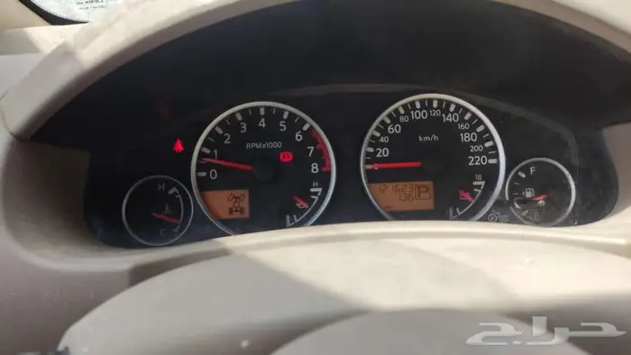 نيسان اكستيرا 2013 2