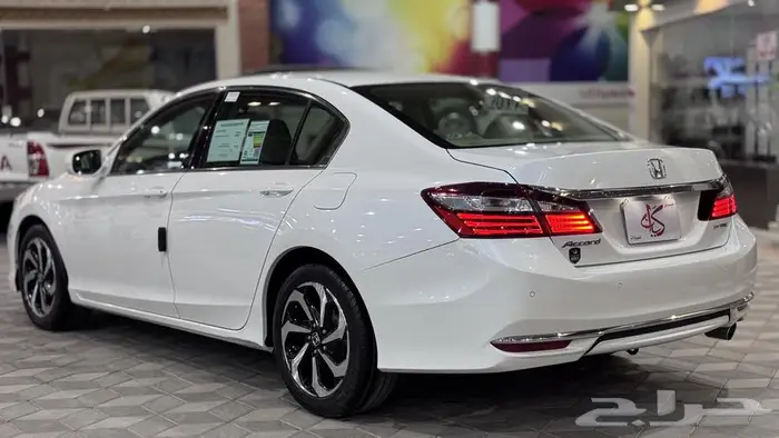 هوندا اكورد سعوديه 2017 مخزن اسبشل. 8