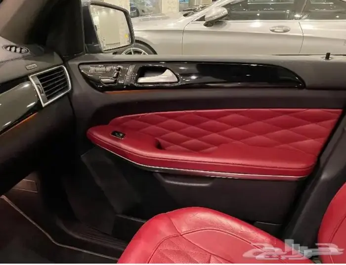 مرسيدس GL500 نظيفه جدا للبيع 16