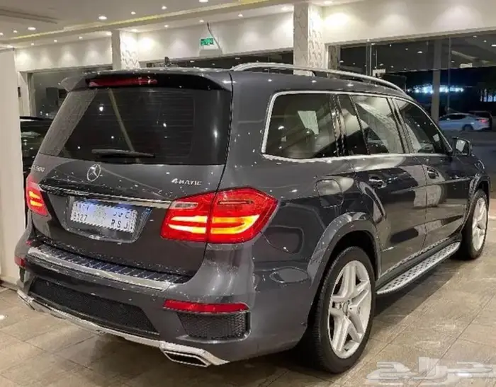 مرسيدس GL500 نظيفه جدا للبيع 6