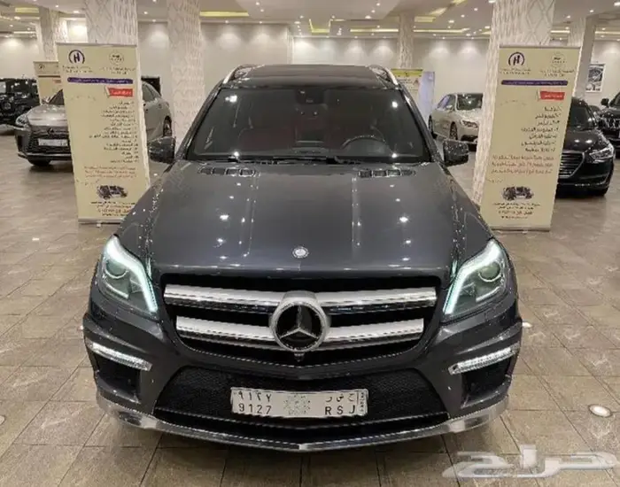 مرسيدس GL500 نظيفه جدا للبيع 3