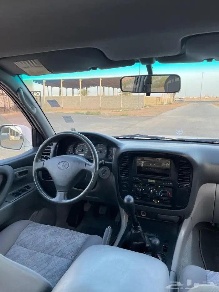 تويوتا لاندكروزر GXR.1 1998 بنزين قير عادي معرض الشومر 15