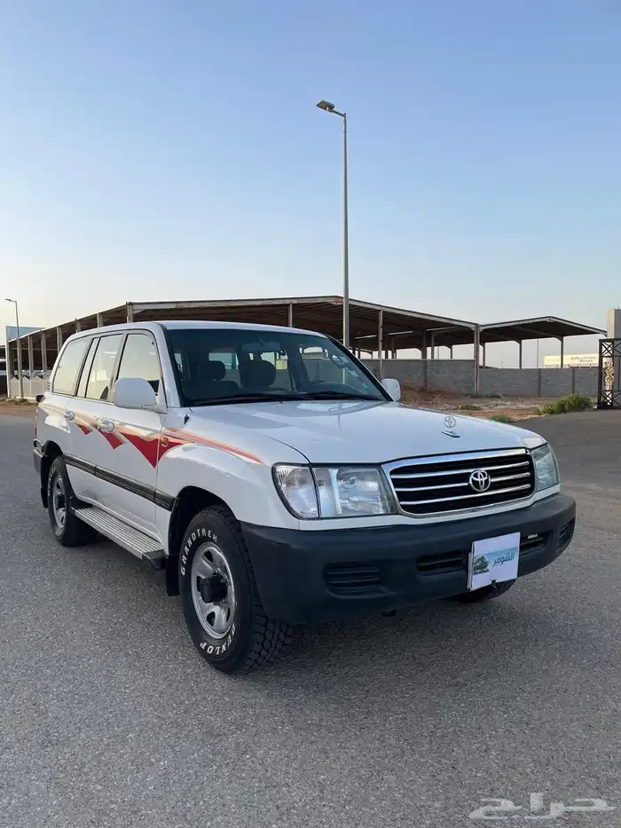 تويوتا لاندكروزر GXR.1 1998 بنزين قير عادي معرض الشومر 5