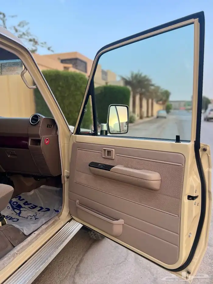 تويوتا شاص سعودي نص فل دفلك ماشي 11الف (تم البيع ) 19