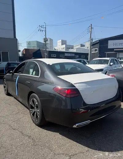 مرسيدس E200 2025 اصفار 2
