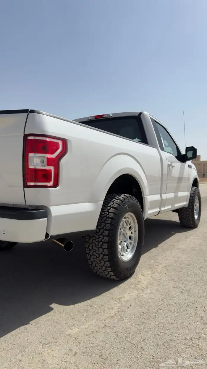 تم البيع فورد F150 غماره 8 سلندر ممشى 63 الف فقط بدون دبل 14