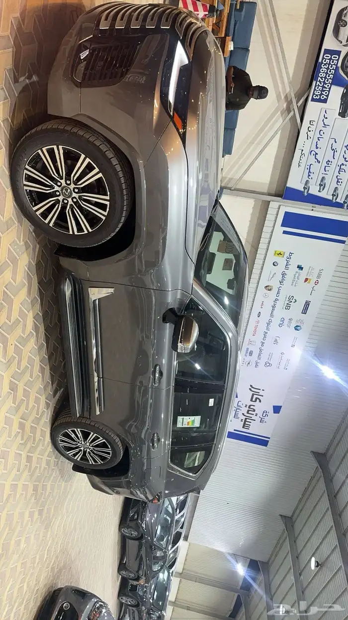 لكزس Lx600 2025 رمادي داخل اوف وايت 1