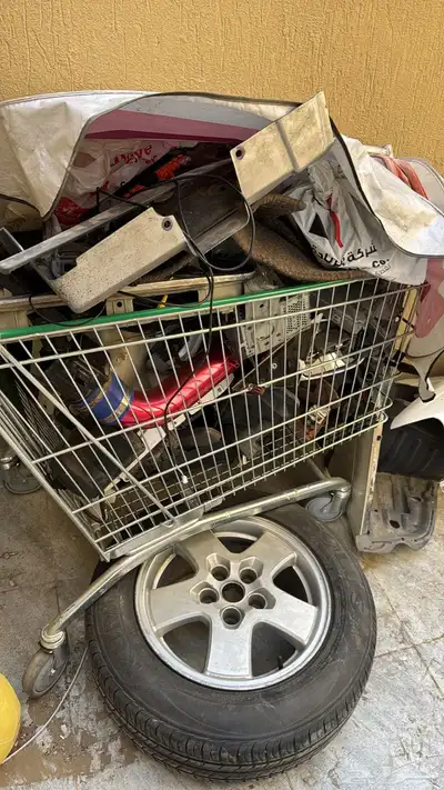 للبيع قطع نيسان جلوريا 0