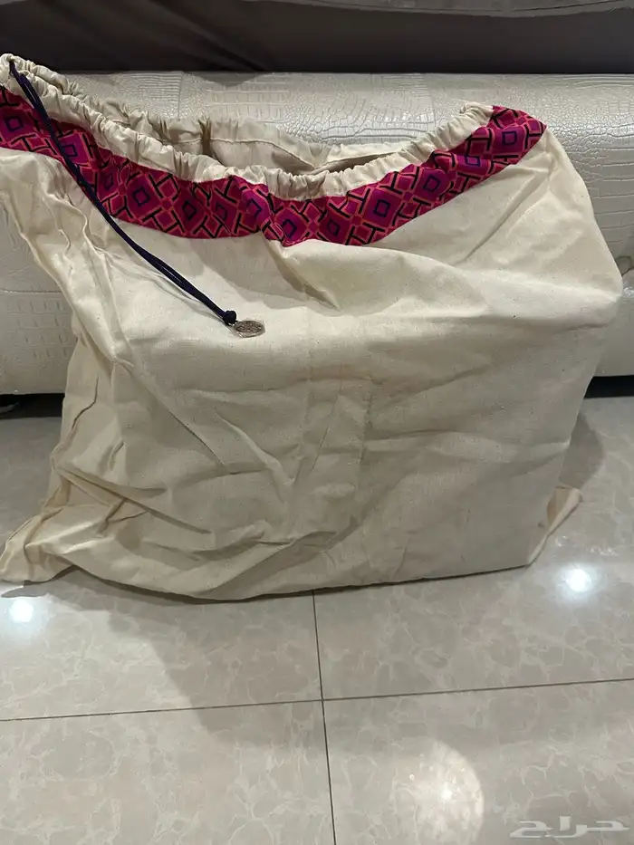 شنطة نسائية ماركة توري بورش 2