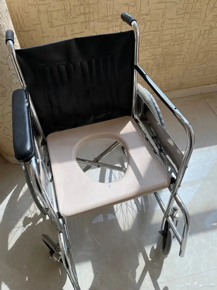 عربيه  كرسي حمام متحرك 0