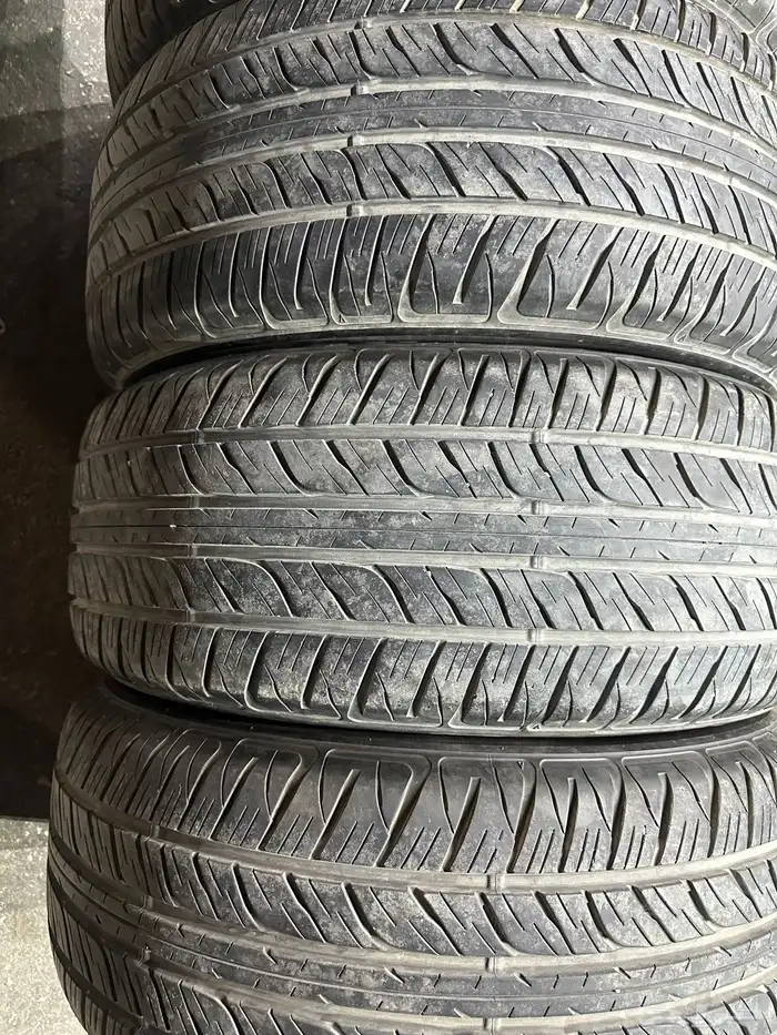 كفرات دنلوب جيب لاند كروزر 285.50.20 5