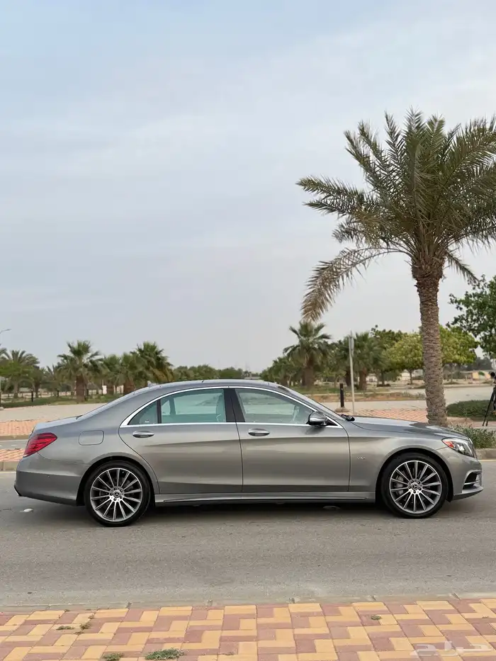 مرسيدس S550 للبيع - امريكي نظيف لون نادر 46