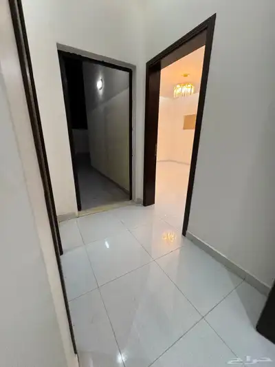 ملحق للبيع 4 غرف افراغ فوري حي الريان 18
