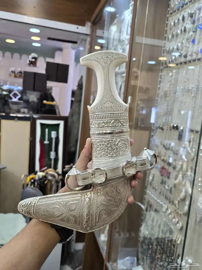 خناجر عمانية عاج ناب الفيل VIP 5