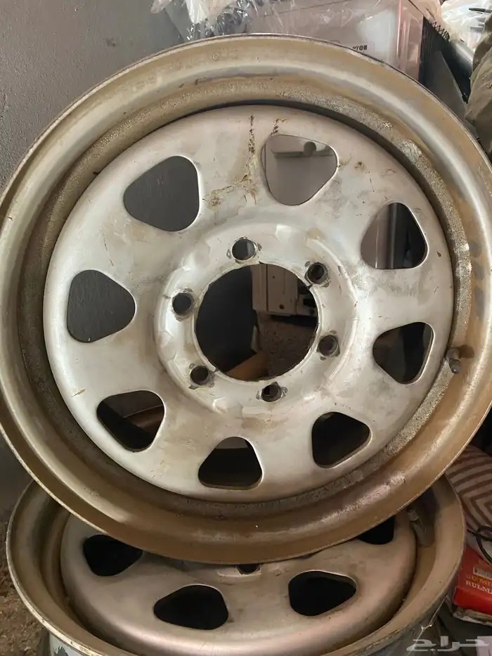 جنوط نيسان 2