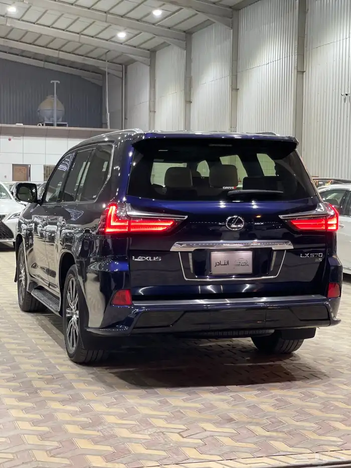 لكزس Lx570s سعودي فل سبورت 2018 صيانات وكاله 2