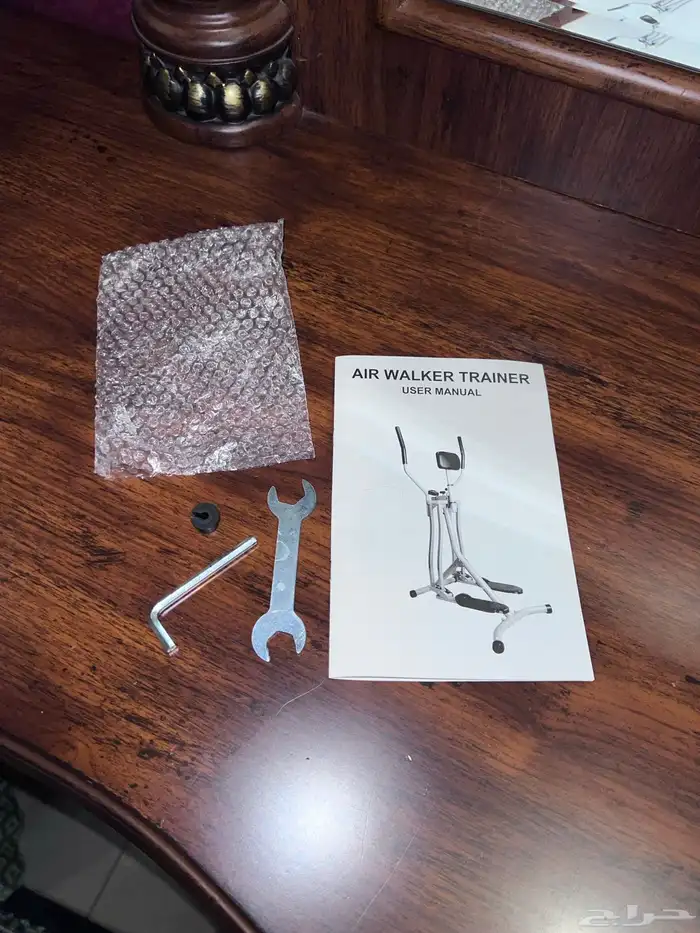 جهاز مشي هوائي Air Walker شبه جديد على السوم 0
