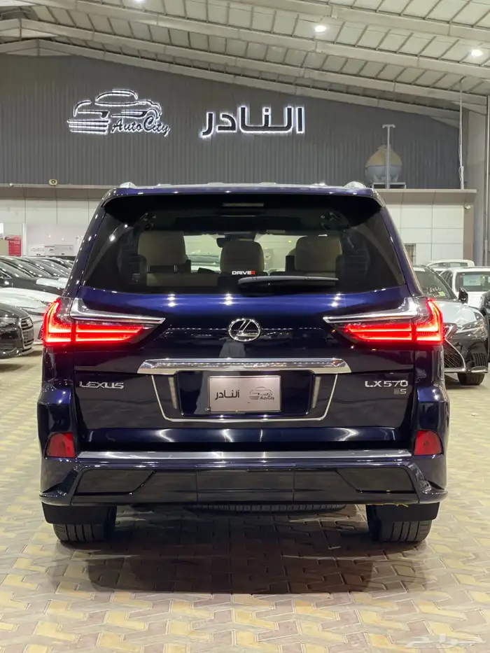 لكزس Lx570s سعودي فل سبورت 2018 صيانات وكاله 4