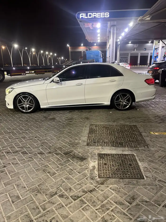 لبيع مرسيدس E300   موديل 2016 6