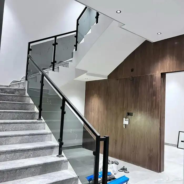 دربزين استيل دربزين زجاج حواجز مسابح مسكات جدار 12