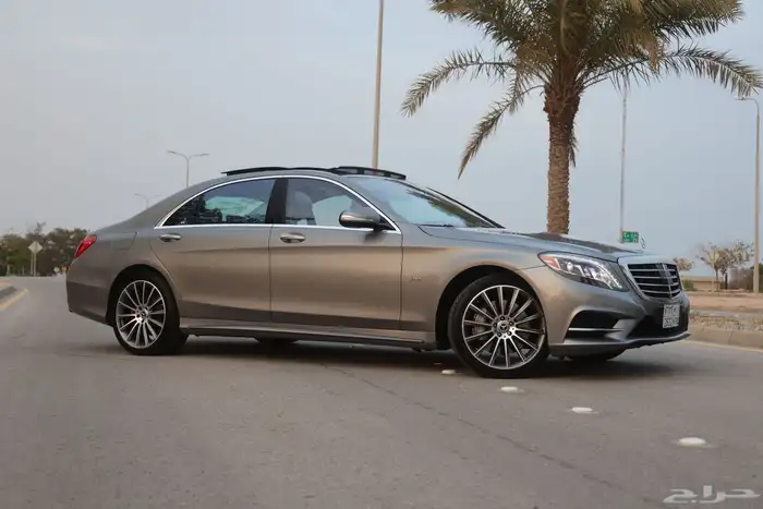 مرسيدس S550 للبيع - امريكي نظيف لون نادر 1
