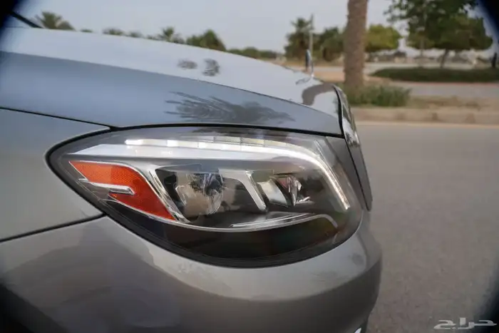 مرسيدس S550 للبيع - امريكي نظيف لون نادر 7