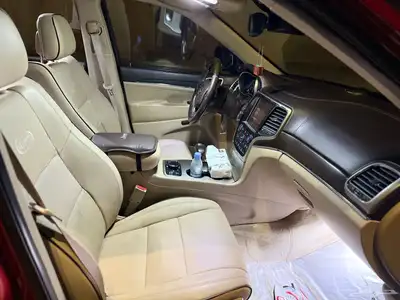 جراند شروكي اوفر لاند 2014نظيف بيع او بدل مناسب 17