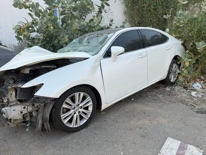 لكزس تشليح es350 4