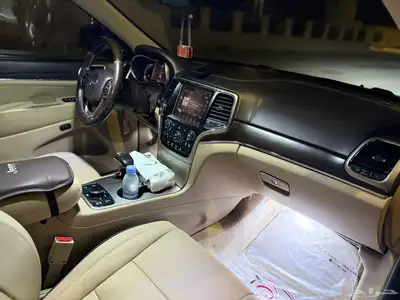 جراند شروكي اوفر لاند 2014نظيف بيع او بدل مناسب 18