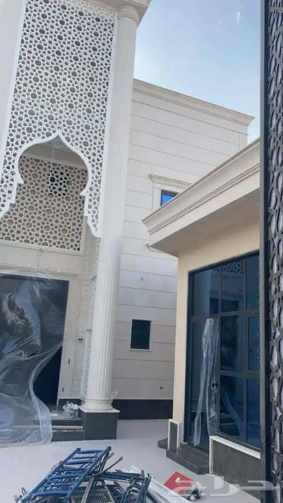 جئ أر سي قرميد. 1