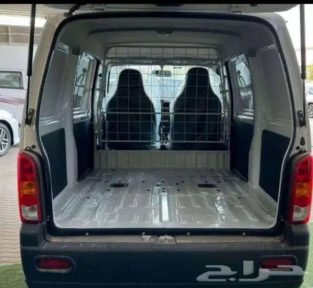 فان سوزوكي ايكو موديل 2025 اقل سعر بالسوق 5