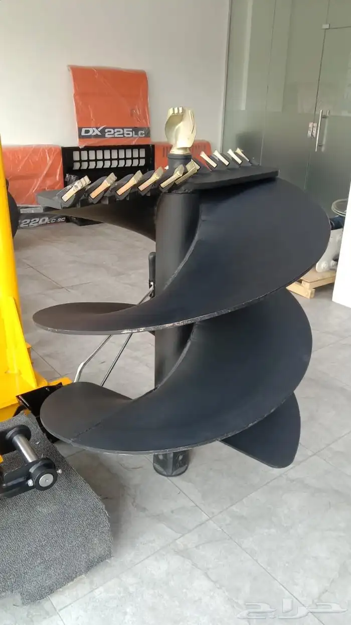 ريشة (بوكلين - بوبكات - JCB) جميع المقاسات 0