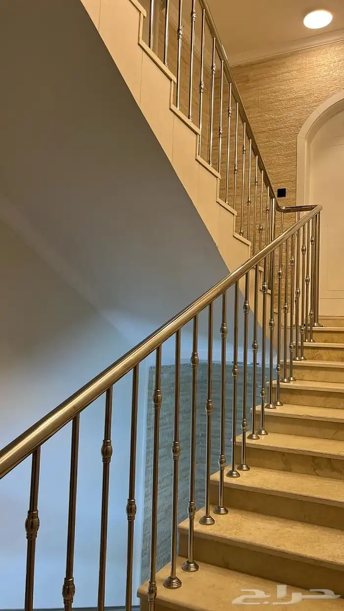 دربزين استيل دربزين زجاج حواجز مسابح مسكات جدار 3