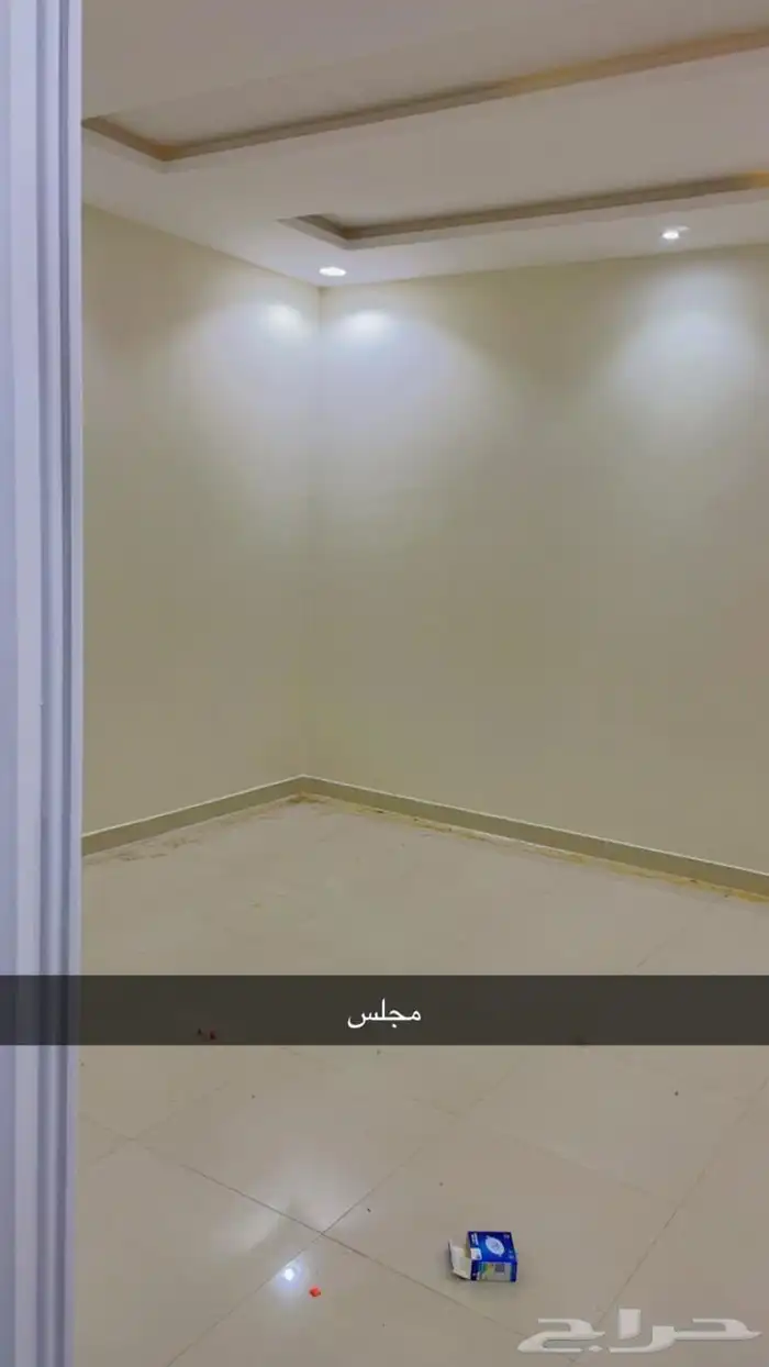 للايجار شهري شقة عوايل حي الرمال 3