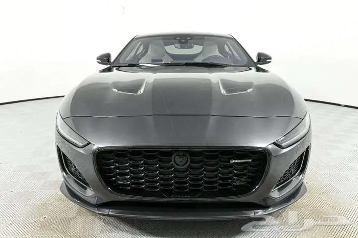 جاكوار F-TYPE P450 R-Dynamic موديل 2024 (مستعمل) 7