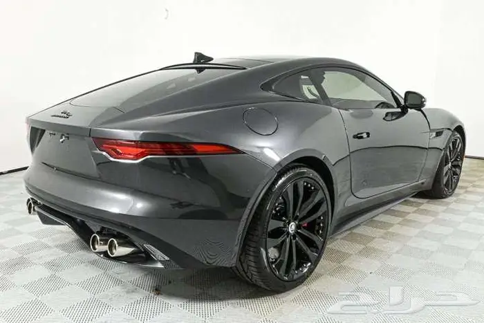 جاكوار F-TYPE P450 R-Dynamic موديل 2024 (مستعمل) 4