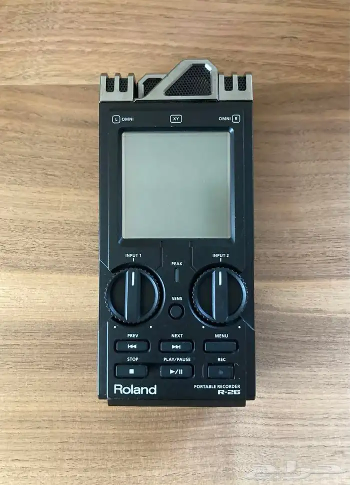 جهاز تسجيل احترافي roland HR26 1