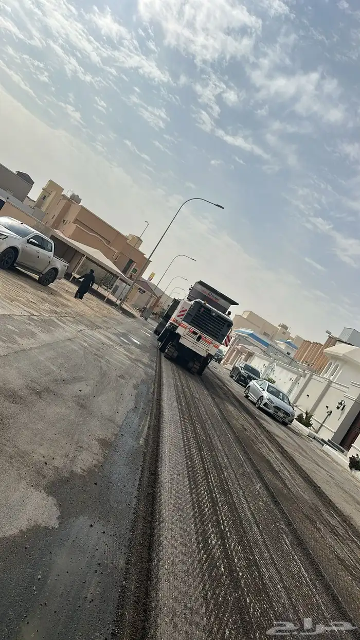 قشاطة اسفلت للايجار 1