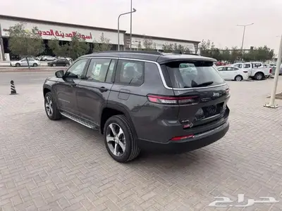 جيب جراند شروكي 2024ليمتد كاش وبنك 3