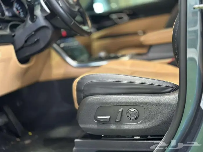 كيا كارنيفال موديل 2021 ديزل 23