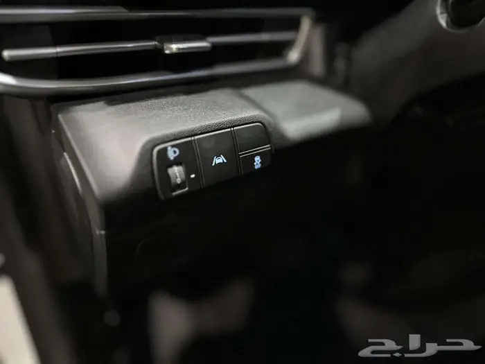 هيونداي النترا بنزين 2021 18