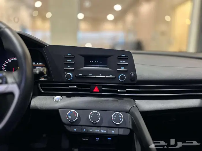 هيونداي النترا بنزين 2021 14