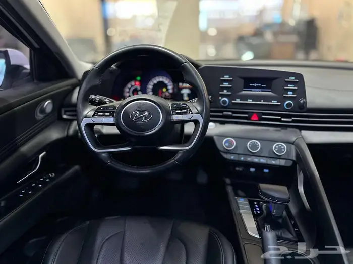 هيونداي النترا بنزين 2021 13