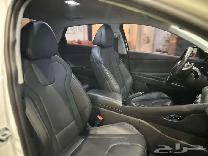 هيونداي النترا بنزين 2021 10