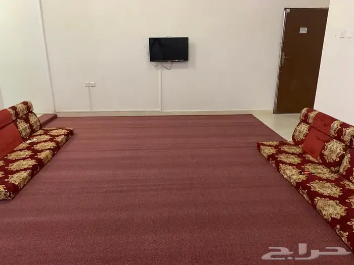 شقق عزاب موثثه ايجار شهري بحي الخليج 9