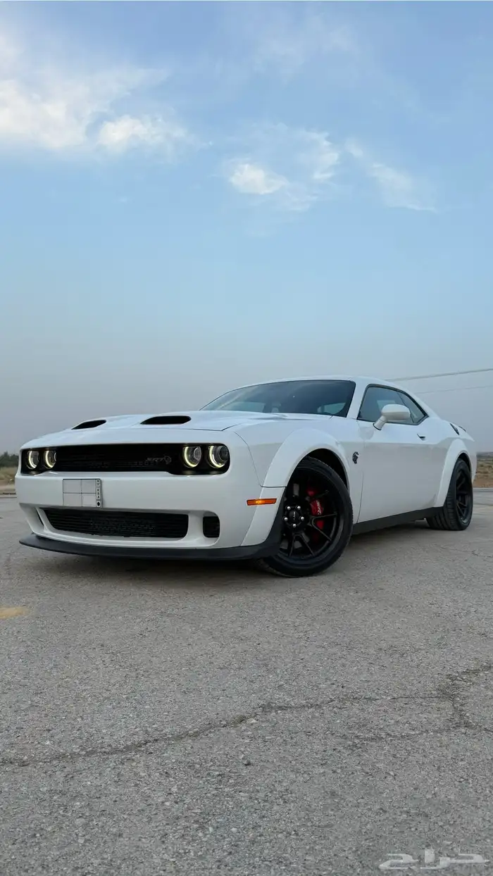 تشالنجر هيلكات ريد اي Hellcat Redeye 2021 للبيع 38